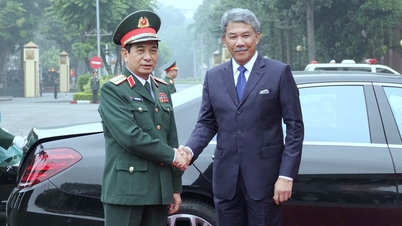 រដ្ឋមន្ត្រីការពារជាតិម៉ាឡេស៊ី ធ្វើទស្សនកិច្ចនៅវៀតណាម