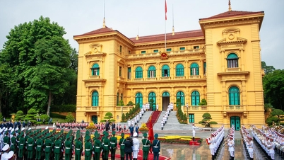 រូបថត៖ ទេសភាពនៃពិធីស្វាគមន៍ចំពោះដំណើរទស្សនកិច្ចផ្លូវការរបស់ប្រធានាធិបតីកាហ្សាក់ស្ថាននៅវៀតណាម