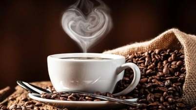 Prețurile cafelei au scăzut la sfârșitul săptămânii, căutând oportunități în noile tendințe de dezvoltare.