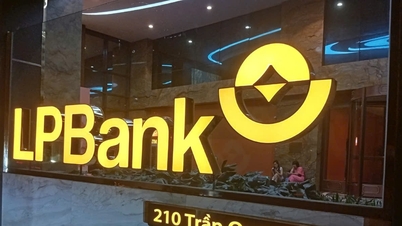 ភាគទុនិករបស់ LPBank យល់ព្រមលើសំណើរផ្លាស់ប្តូរទីស្នាក់ការកណ្តាល និងវិនិយោគនៅក្នុង FPT