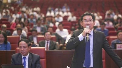 Ho Chi Minh City 'joins hands' with provinces in the Central Coast region