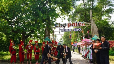 Experience special activities at the "Highland Market"