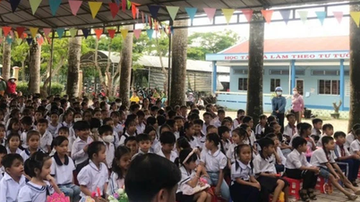 Chairman of Ca Mau Provincial People's Committee requested to rectify the organization of teaching 2 sessions/day, boarding school