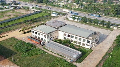 មជ្ឈមណ្ឌលកសិកម្ម 20,000 m2 ត្រូវបានបោះបង់ចោល
