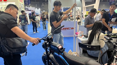 Nhiều mẫu xe đạp lạ 'hội ngộ' tại triển lãm xe hai bánh quốc tế