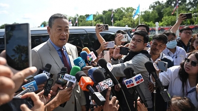 태국 헌법재판소, 스레타 타비신 총리 해임