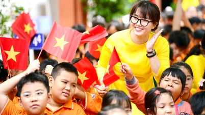 ច្បាប់ស្តីពីគ្រូបង្រៀន៖ ការបង្កើនប្រាក់ចំណូល និងស្ថានភាពគ្រូបង្រៀន