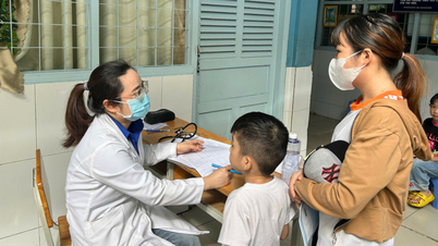Hơn 54.000 trẻ em, nhân viên y tế đã được tiêm vắc xin sởi