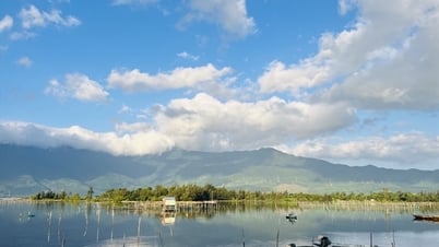 Observando el impresionante amanecer en la laguna Lap An | Periódico electrónico Gia Lai