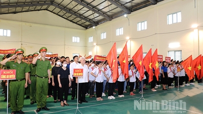 Hoa Lư ra quân hưởng ứng Tháng hành động phòng chống ma túy