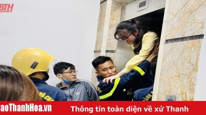 Timely rescue of 4 students trapped in elevator