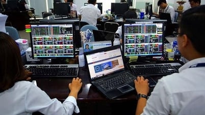 Chứng khoán Việt Nam hứng khởi khi ông Donald Trump đắc cử, VN-Index tăng 15,5 điểm