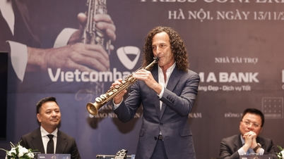 Kenny G promises a night full of surprises
