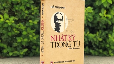 Xuất bản cuốn sách "Nhật ký trong tù" bản dịch của nhà thơ Quách Tấn