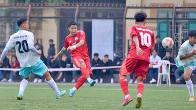 Đương kim á quân thị uy sức mạnh