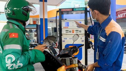 តម្លៃ​សាំង​ថ្ងៃ​ទី​១ ខែ​មិថុនា លើស ២២ ០០០​ដុង​ក្នុង​មួយ​លីត្រ