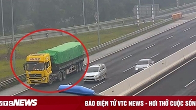 Lỗi lùi xe trên đường cao tốc phạt bao nhiêu tiền?