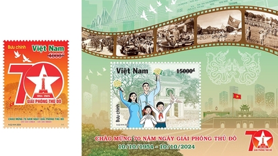 Ministry of Information and Communications issues postage stamps to celebrate 70th anniversary of Capital Liberation Day