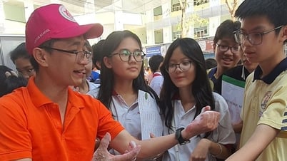 Thu Duc ប្រកាស​ការ​ចូល​រៀន​ថ្នាក់​បឋម​សិក្សា​ជុំ​ទី​២