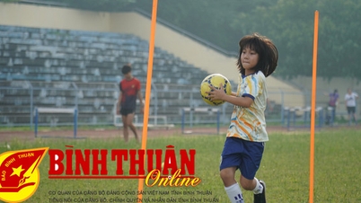 Opening of summer soccer course "Shine with passion"