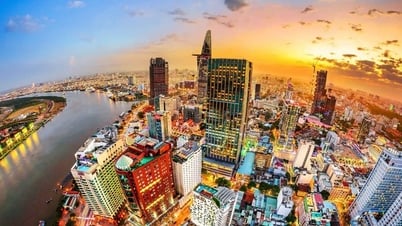 Mục tiêu tăng trưởng GDP qua lăng kính chuyên gia quốc tế