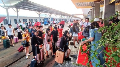 Los ferrocarriles hacen circular más trenes en Saigón