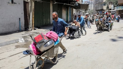 Israel attacks Gaza City, orders Palestinians to evacuate south again