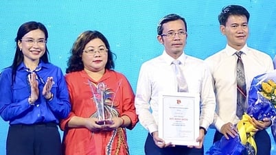 'ទិវាគ្មានសាច់ប្រាក់' ទទួលបានពានរង្វាន់ Ho Hao Hon ឆ្នាំ 2024