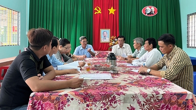 อำเภอไลวุง เน้นสร้าง “เซลล์พรรคดี 4 พรรค” และ “องค์กรพรรคดี 4 พรรคระดับรากหญ้า”