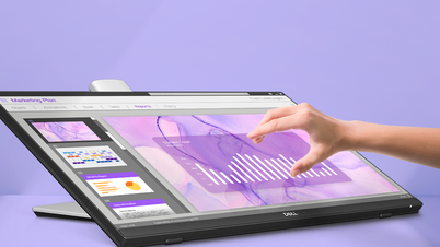 Dell 24 Touch USB-C Hub Monitor, touchscreen monitor enhances connectivity and interaction