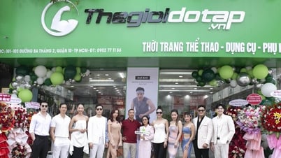 The World of Workout Clothes បើកបន្ទប់តាំងបង្ហាញជាមួយនឹងរូបរាងថ្មី។