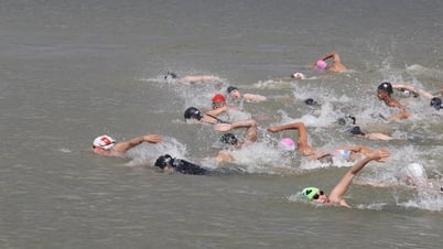 Schüler der 12. Klasse stirbt bei Flussschwimmwettbewerb