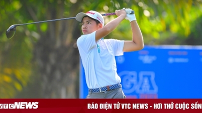 Nhiều bất ngờ trong ngày đầu tiên