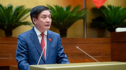 Quốc hội 'chốt' tiếp tục giảm 2% thuế VAT đến hết năm 2024