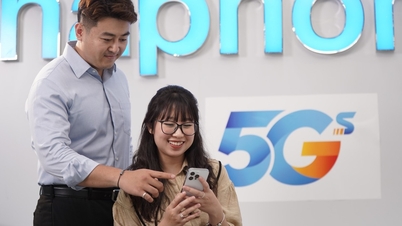 고객은 5G를 무료로 경험할 수 있습니다