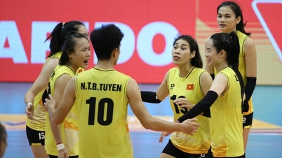 ក្រុម​បាល់​ទះ​នារី​វៀត​ណាម​មាន​សិទ្ធិ​ទៅ​ប្រកួត World Cup