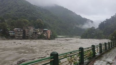 Number of dead and missing due to flash floods increases