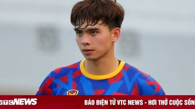 Olympic Việt Nam loại 2 cầu thủ