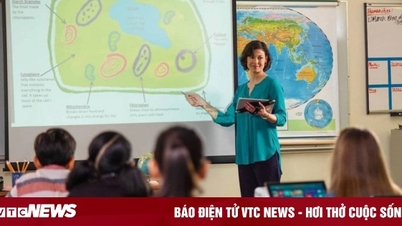 'Có giáo viên dạy 1 tiết, nhưng soạn tới 40 slide giáo án'