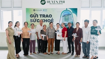 ចូលរួមជាមួយ Huyen Phi ក្នុងការផ្សព្វផ្សាយសេចក្ដីស្រឡាញ់ជាមួយនឹងថ្ងៃពិនិត្យសុខភាពដោយឥតគិតថ្លៃ