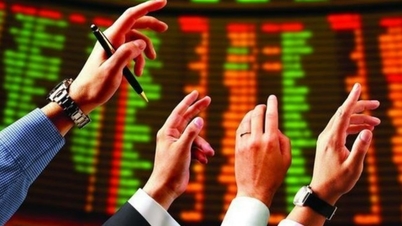 Mua hàng triệu cổ phiếu nhưng không báo cáo, nữ đại gia bị phạt nặng