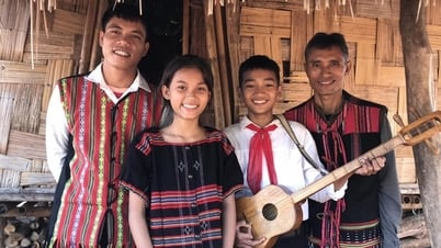 រក្សា​ប្រភព​នៃ​បទ​ចម្រៀង​ប្រជាប្រិយ​ប៉ាកូ​នៅ​តាម​សាលារៀន