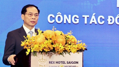 ឧបនាយករដ្ឋមន្ត្រី Bui Thanh Son៖ ទីក្រុងហូជីមិញត្រូវជំរុញស្មារតី 'នវានុវត្តន៍ - ត្រួសត្រាយផ្លូវ'