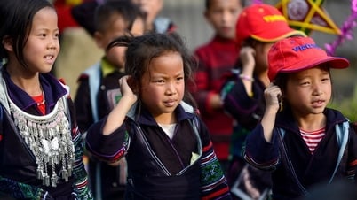 Bật mí hành trình du lịch kết hợp hoạt động từ thiện của Vietravel