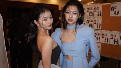 Gen Z នៅទីក្រុងហាណូយ បានរៀបចំកម្មវិធីបង្ហាញម៉ូដ ដោយច្នៃម៉ូដសំលៀកបំពាក់ជាង 60 ខ្លួន។