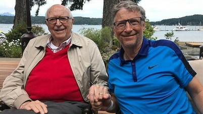 Gu du lịch của tỷ phú Bill Gates