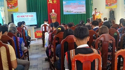 លើកតម្កើងសម្រស់វប្បធម៌ប្រពៃណីរបស់ជនជាតិ Co Tu