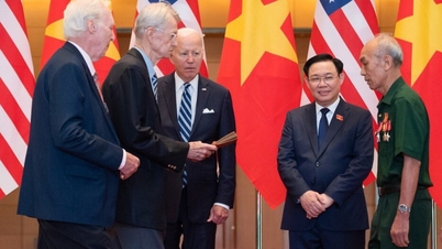 Chủ tịch Quốc hội và Tổng thống Biden chứng kiến lễ trao kỷ vật chiến tranh