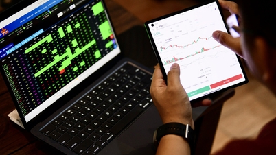 Stocks suddenly 'surged', money 'rushed' into real estate group
