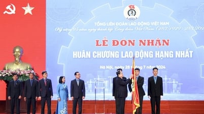 10 cán bộ Công đoàn được trao tặng Giải thưởng Nguyễn Văn Linh lần thứ IV